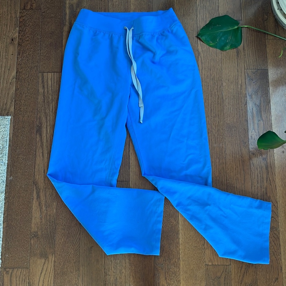 Scrub pants